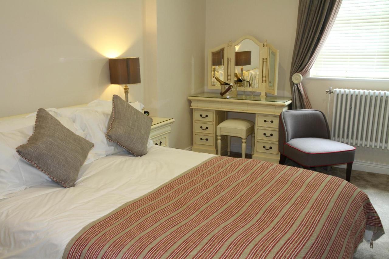 The Malvern Hills Hotel Great Malvern Room photo